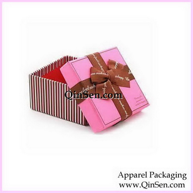 Lovely Lingerie box with Heart Design-Rigid Hat Box-GX00358