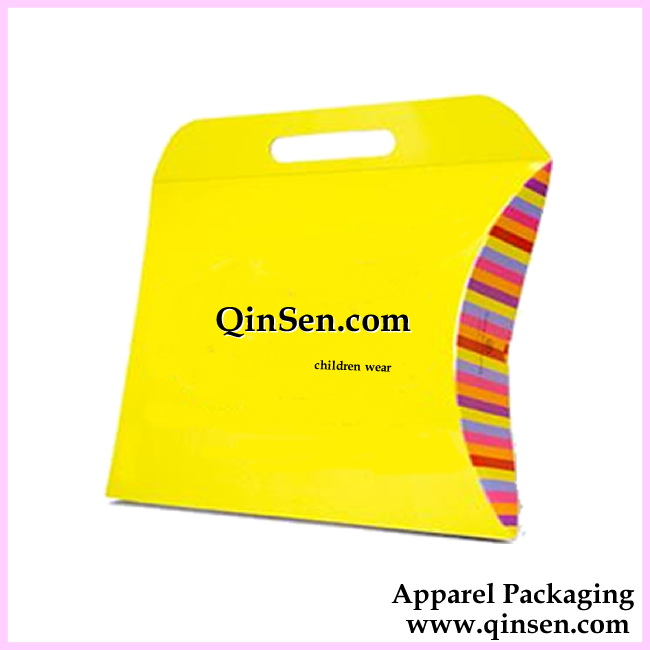 Custom Pillow pack with Die-cut Handle-GPP0020