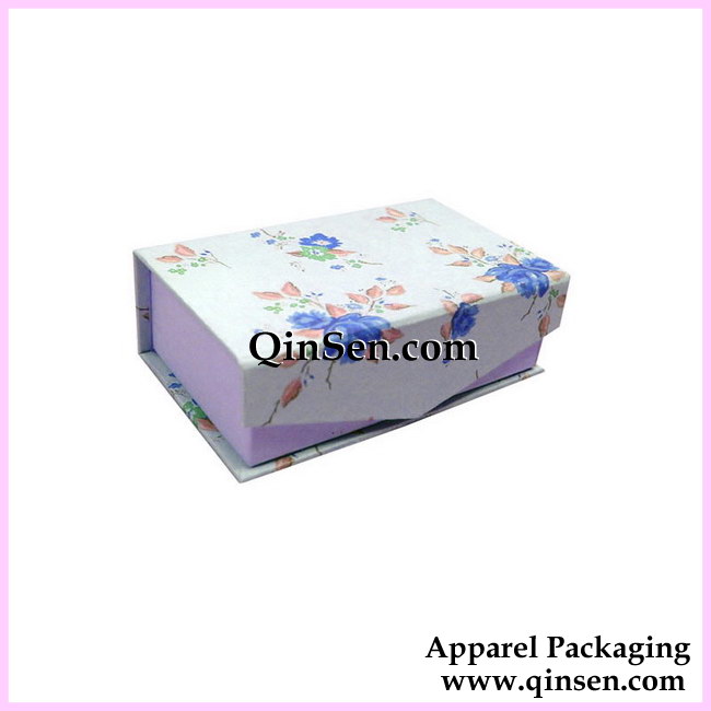 Elegant Lingerie box with Flower Design-Rigid Cardboard Box-GX00031